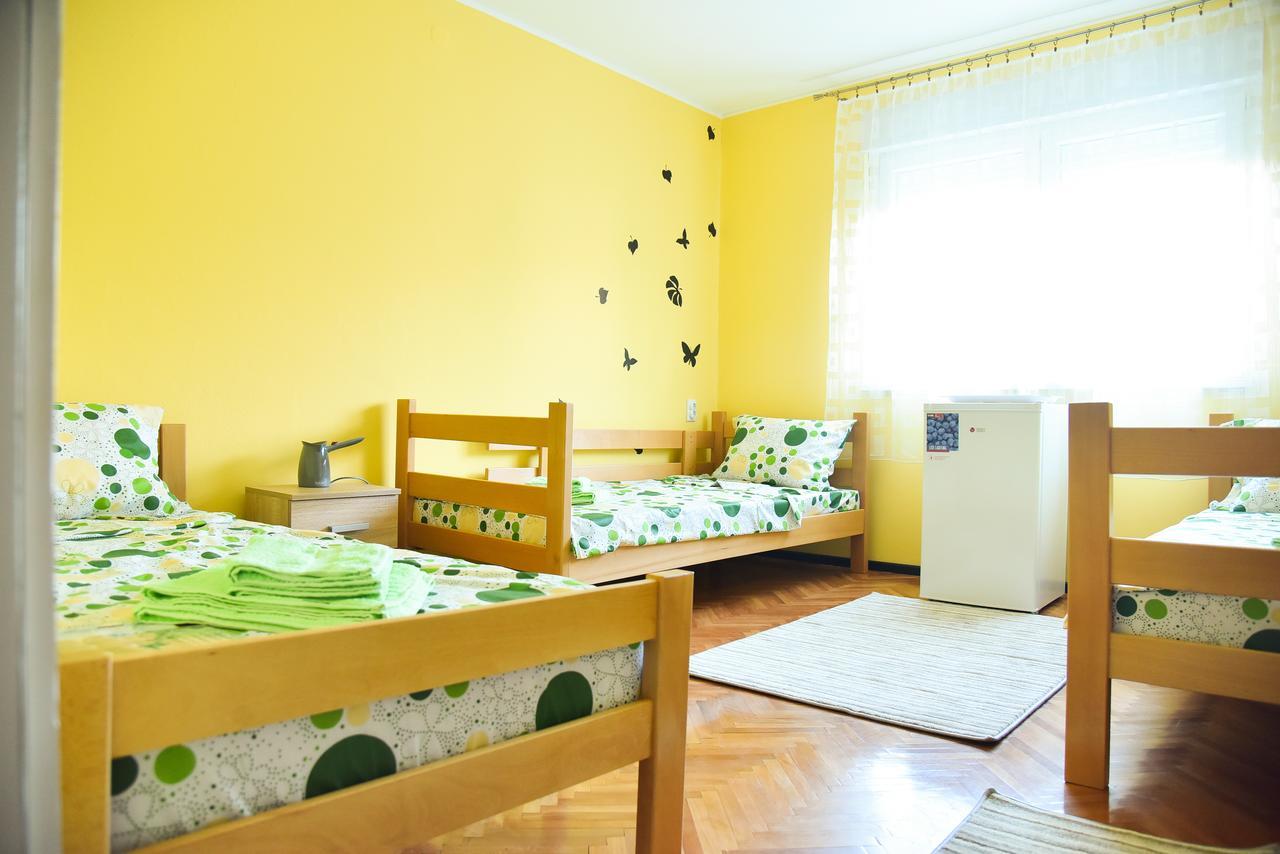 Prenociste Pilot Hotel Ni Екстериор снимка