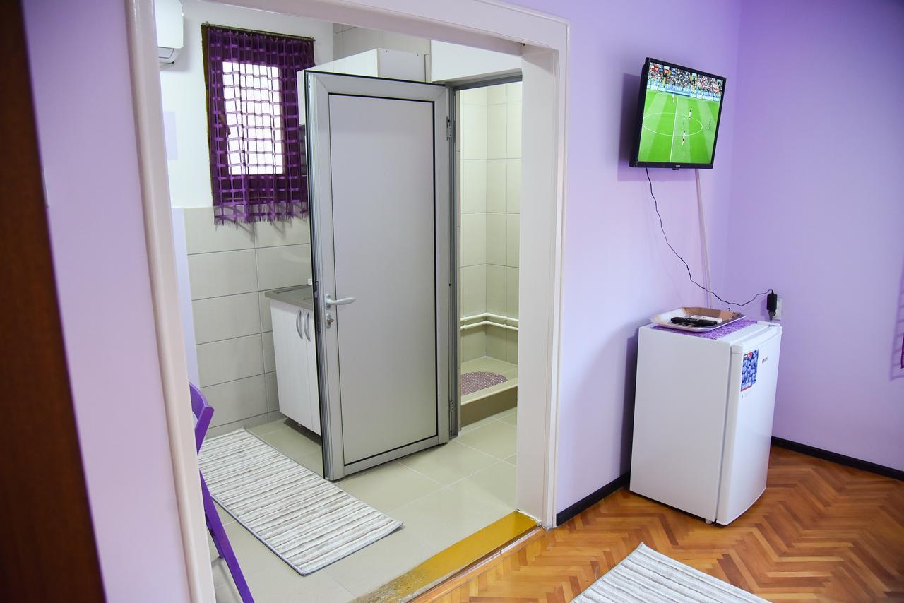 Prenociste Pilot Hotel Ni Екстериор снимка